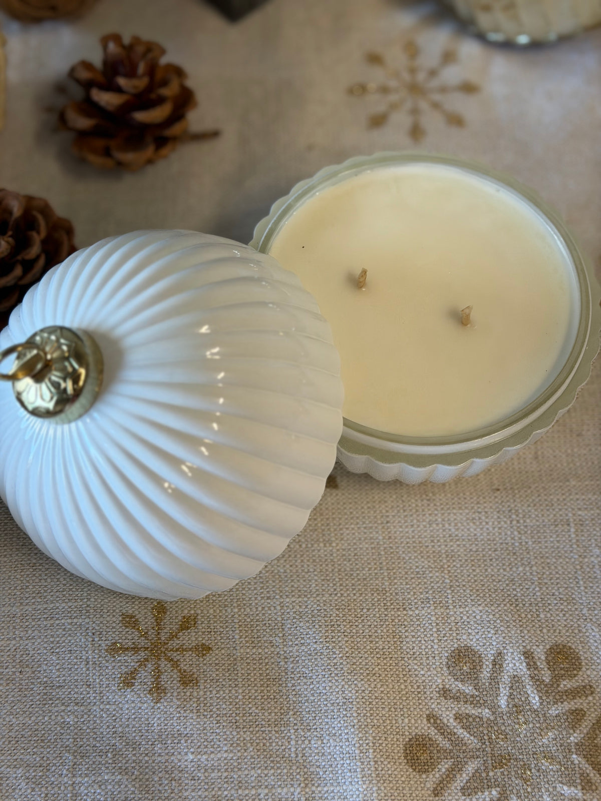 White Snow Christmas Bauble Candle